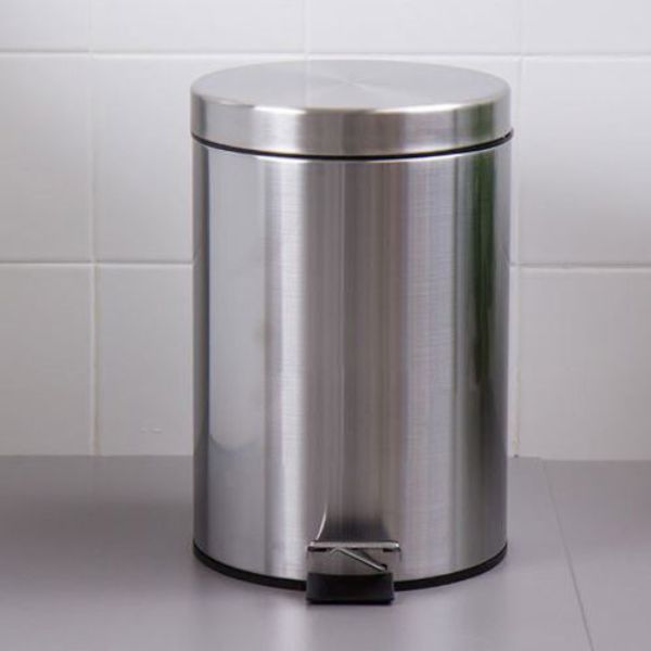 Thùng Rác Inox Chất Lượng Tốt – Giải Pháp Hoàn Hảo Cho Không Gian Sạch Đẹp, Hiện Đại - RTRI00011 3 Thùng Rác Inox Chất Lượng Tốt An Toàn
