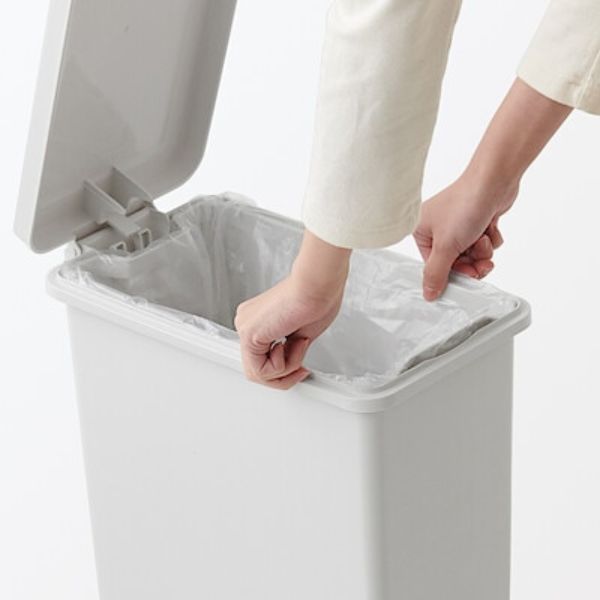 Thùng Rác Nhựa Giá Tốt Cho Gia Đình, Lựa Chọn Bền Bỉ, Hiệu Quả - RTRN00046 3 Thùng Rác Nhựa Giá Tốt Chất Lượng Cao